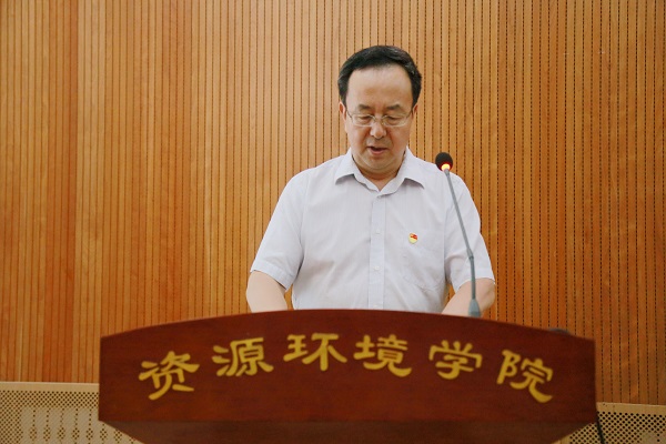 b9f44075a69b4798b22dc0541f617f8e.jpg IMG_0931-上网.jpg