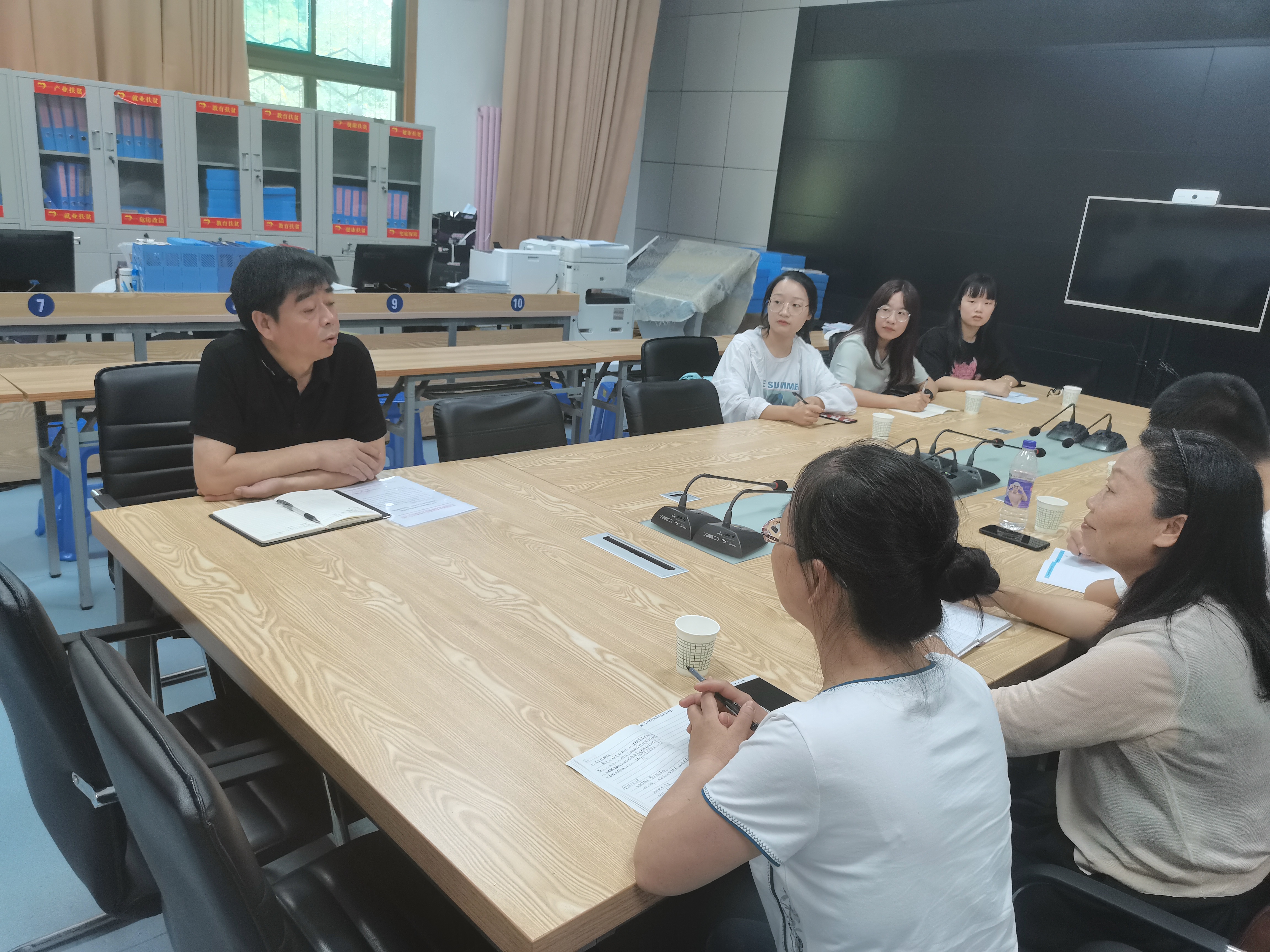 1b3f174b3e104a8b8a644e4fb8435b6e.jpg 1b3f174b3e104a8b8a644e4fb8435b6e.jpg