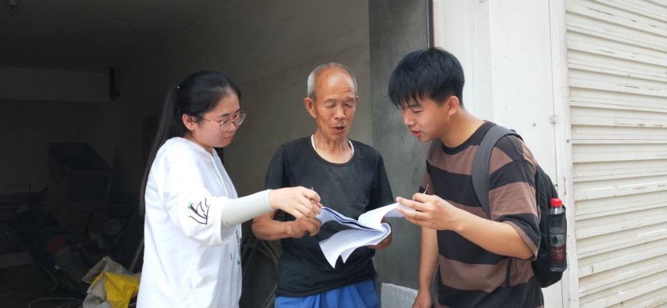 c50d39dbfab44a33bc10730730006e02.jpg c50d39dbfab44a33bc10730730006e02.jpg