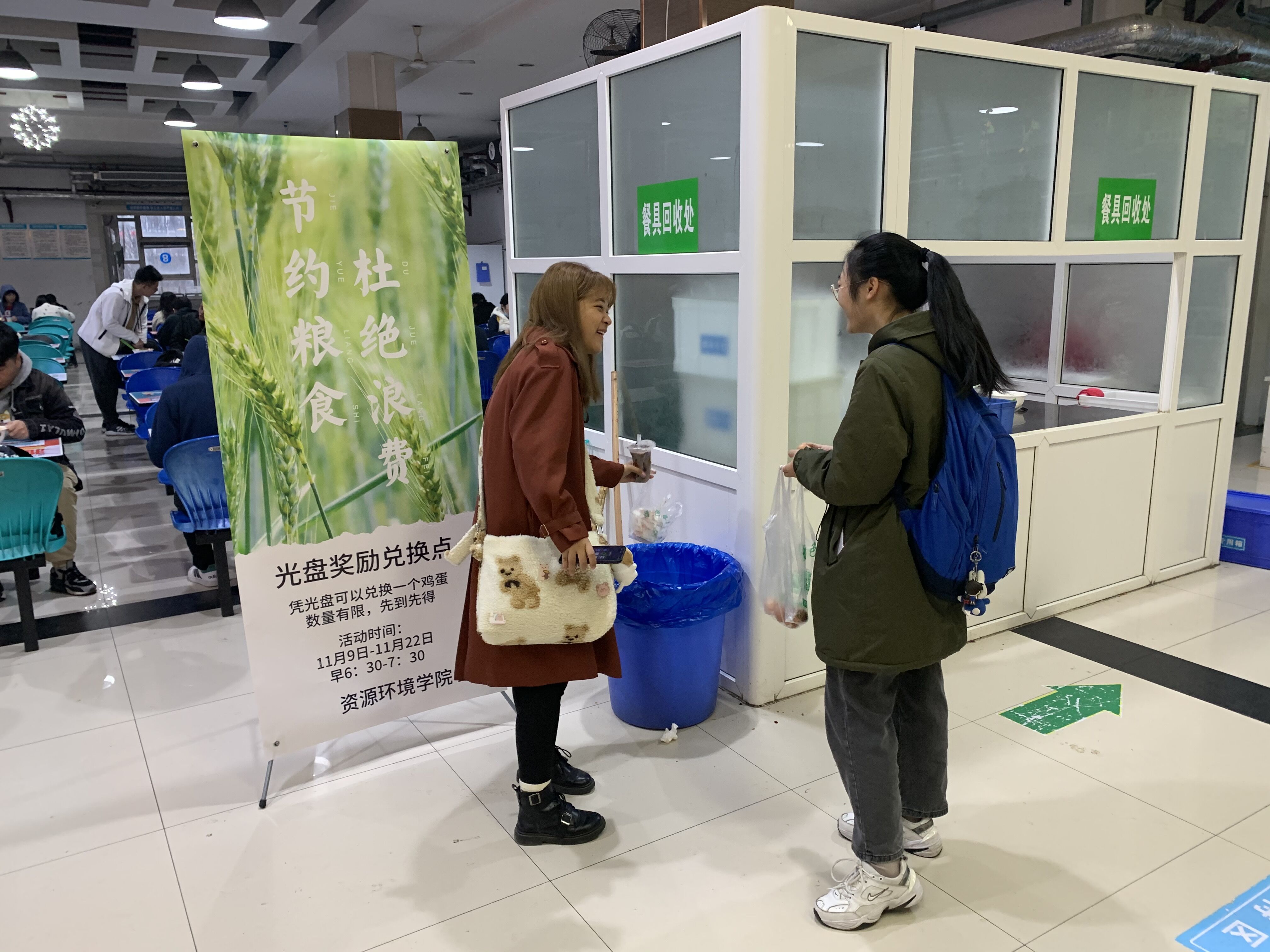 f461a8403b5747a5a3f69e2c2ab82208.jpg f461a8403b5747a5a3f69e2c2ab82208.jpg