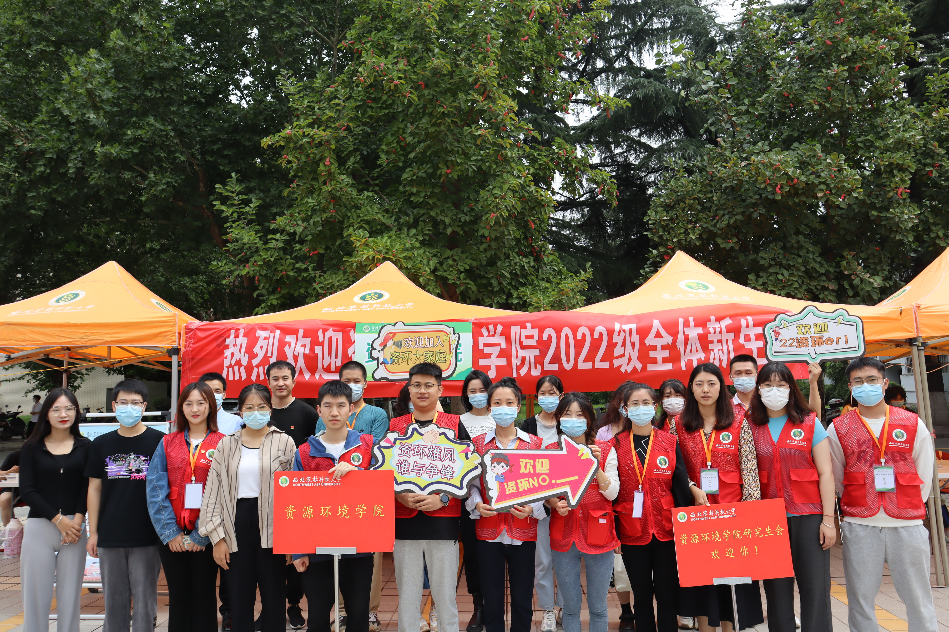 96e1b7d3f9ae4aeeb86f4c8060b98f88.jpg 96e1b7d3f9ae4aeeb86f4c8060b98f88.jpg