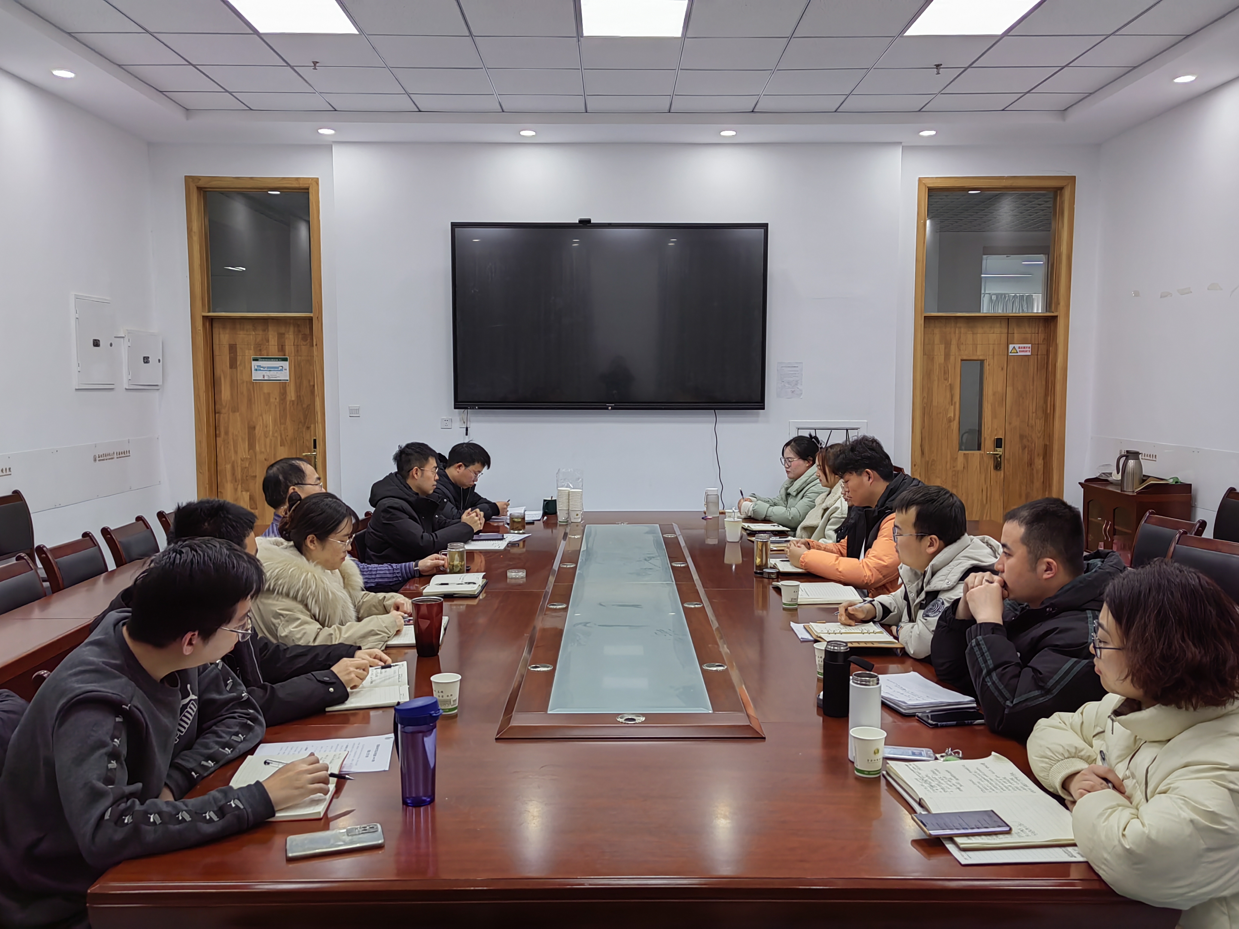 3e0dde3e164a420c87f7c40dbc1915fc.jpg 3e0dde3e164a420c87f7c40dbc1915fc.jpg